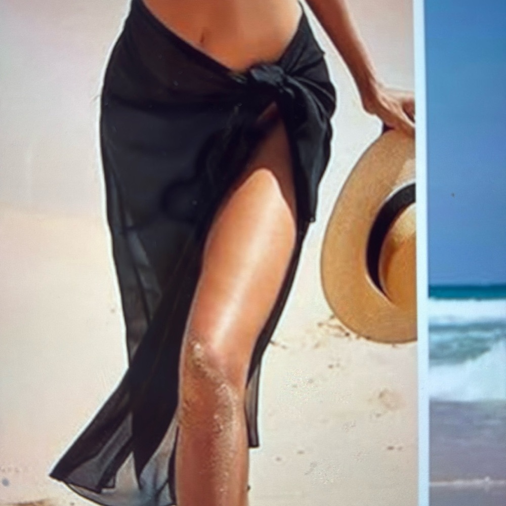 NWOT LA PALAPA  Black Chiffon Beach Sarong, OS (fits up to 46” waist)